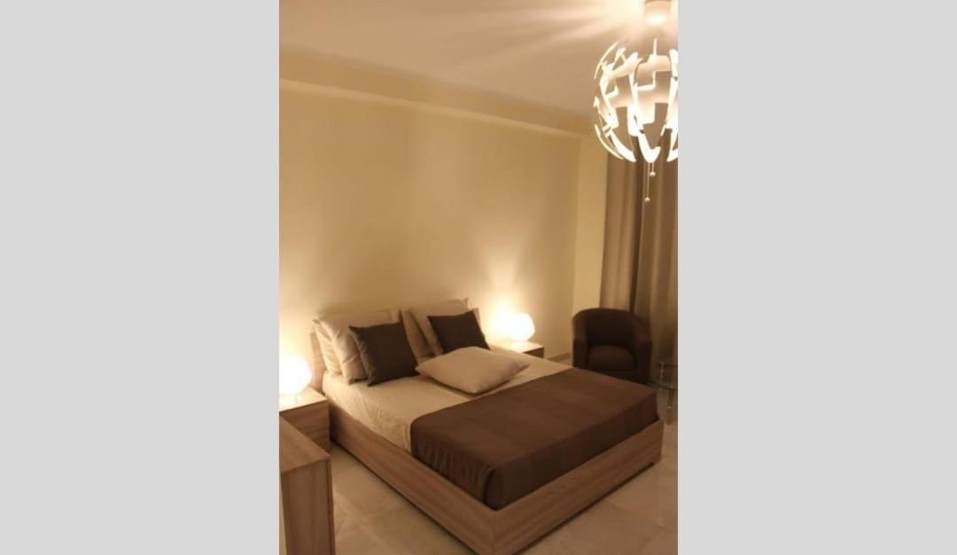Appartamento Via Trento - 6 Persone Triest Exterior foto